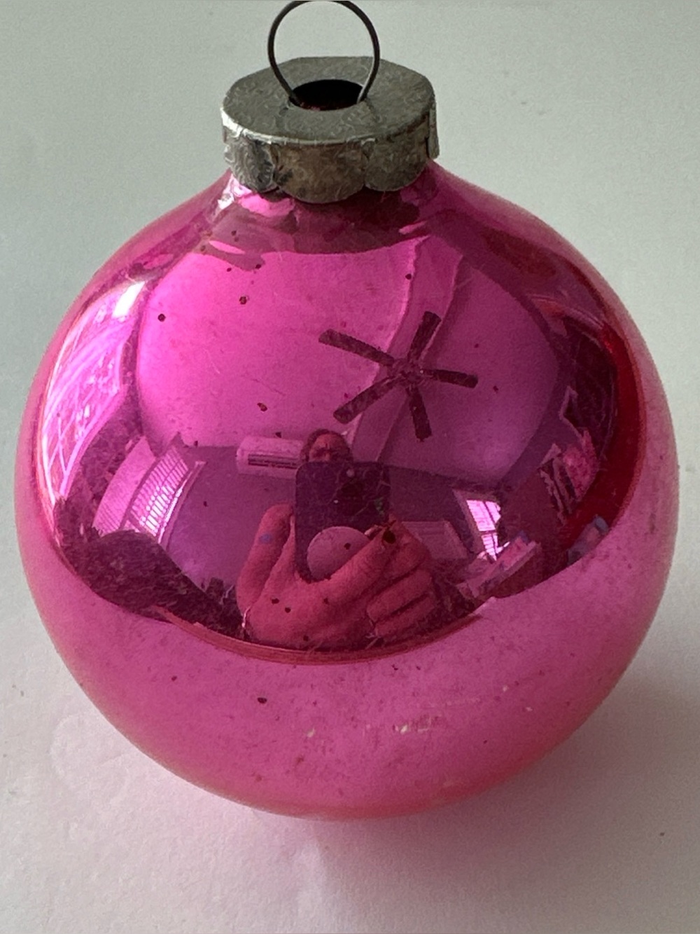 VINTAGE FUCHSIA CHRISTMAS ORNAMENT